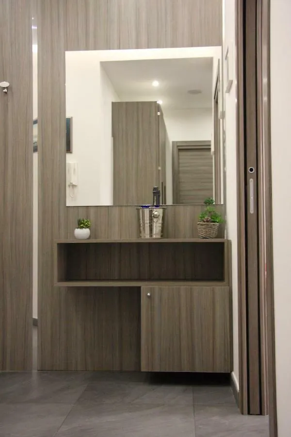 Fiorentini 61 Apartment Naples Italy