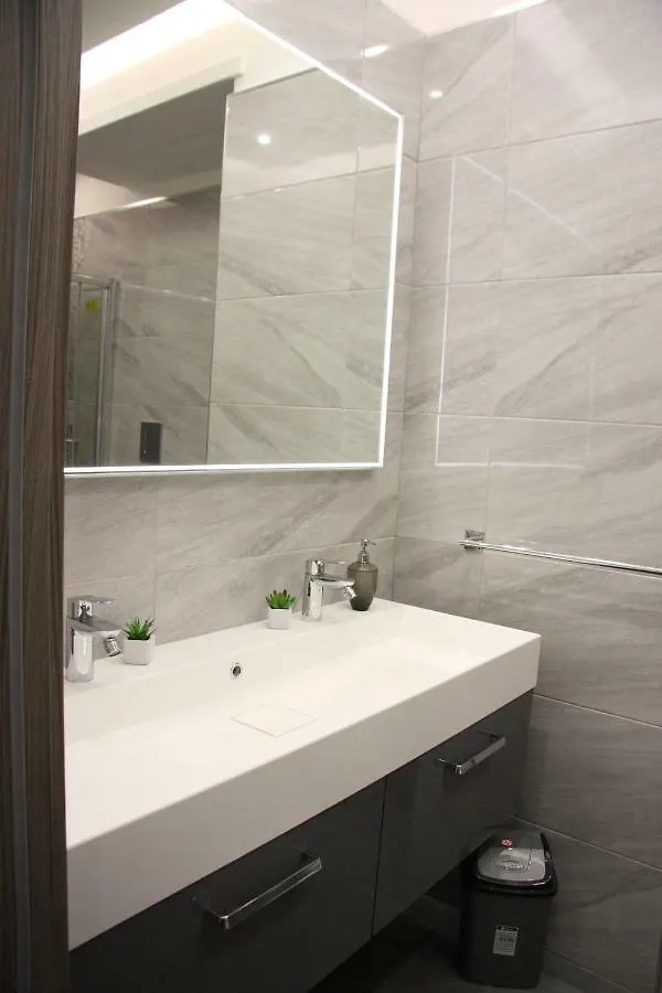 Fiorentini 61 Apartment Naples
