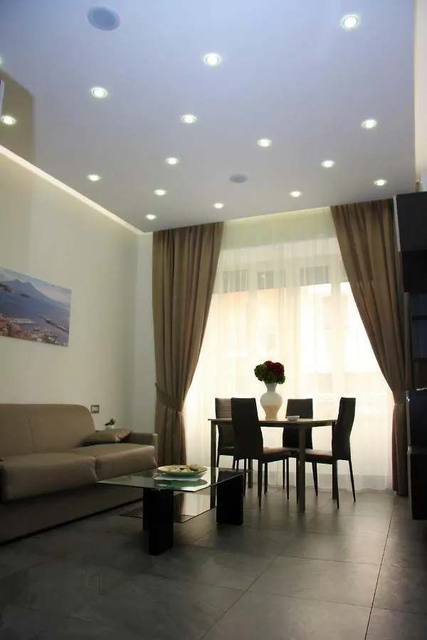 Fiorentini 61 Apartment Naples