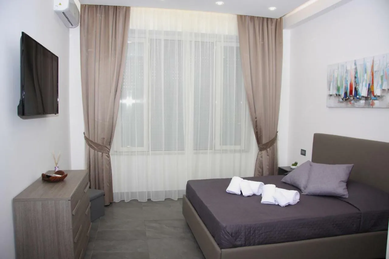 Fiorentini 61 Apartment Naples